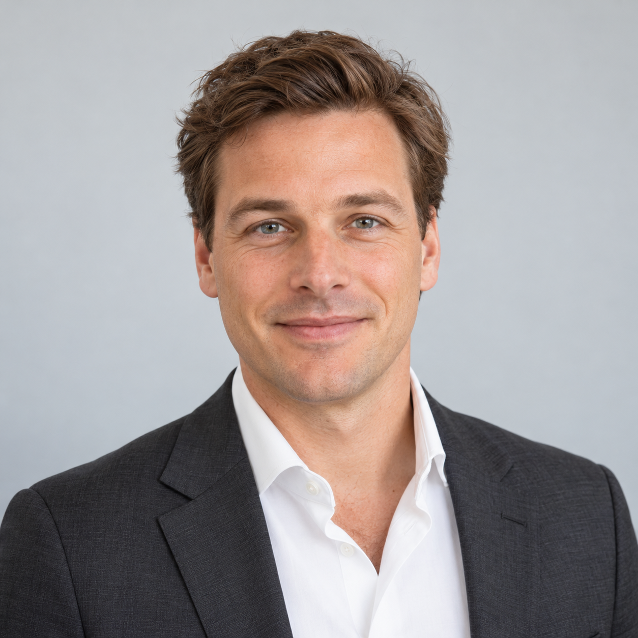 Fictief placeholderportret in een blazer voor het profiel van Thierry